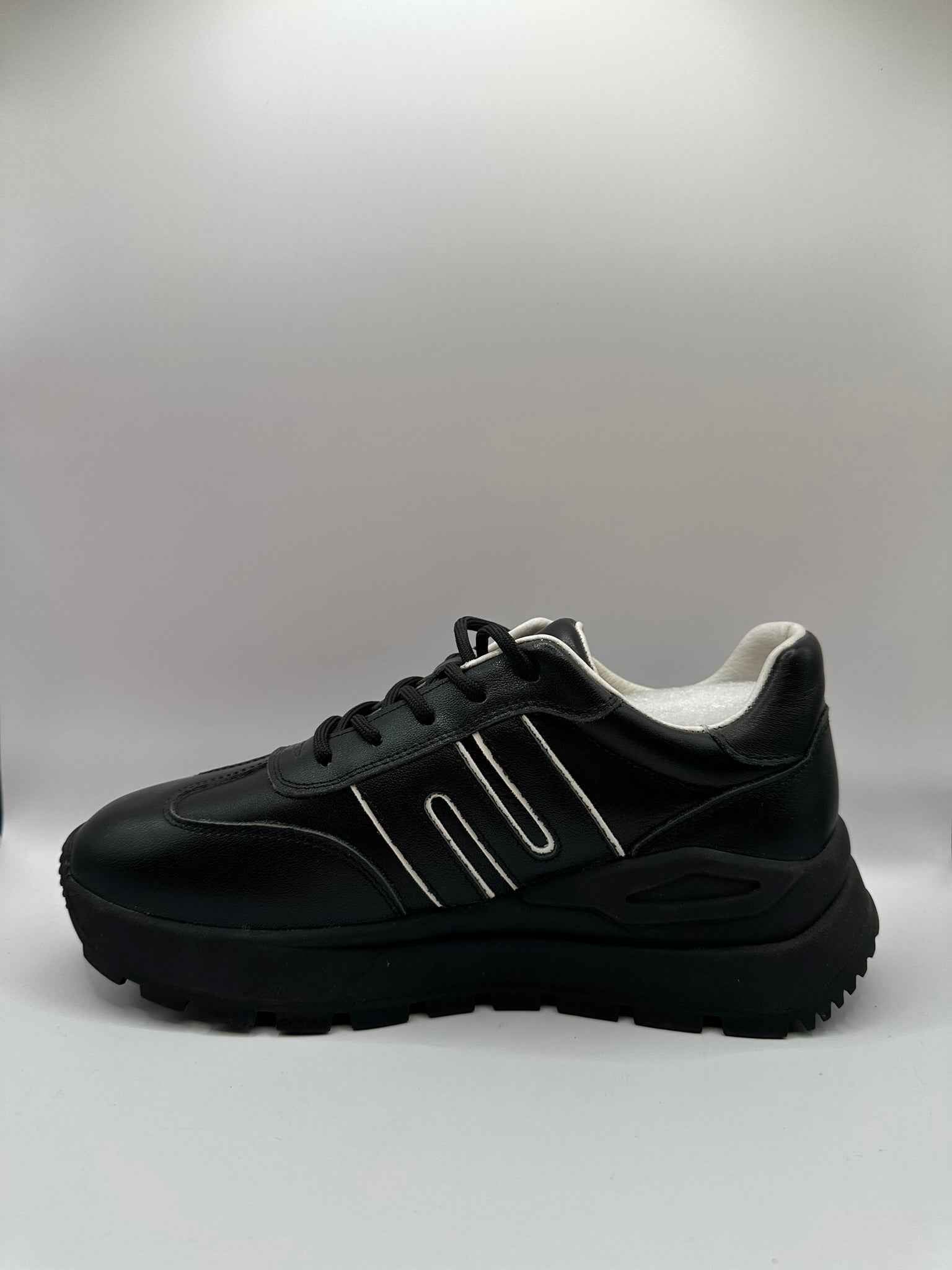 Adidasi Betina Scarpe 23390-1