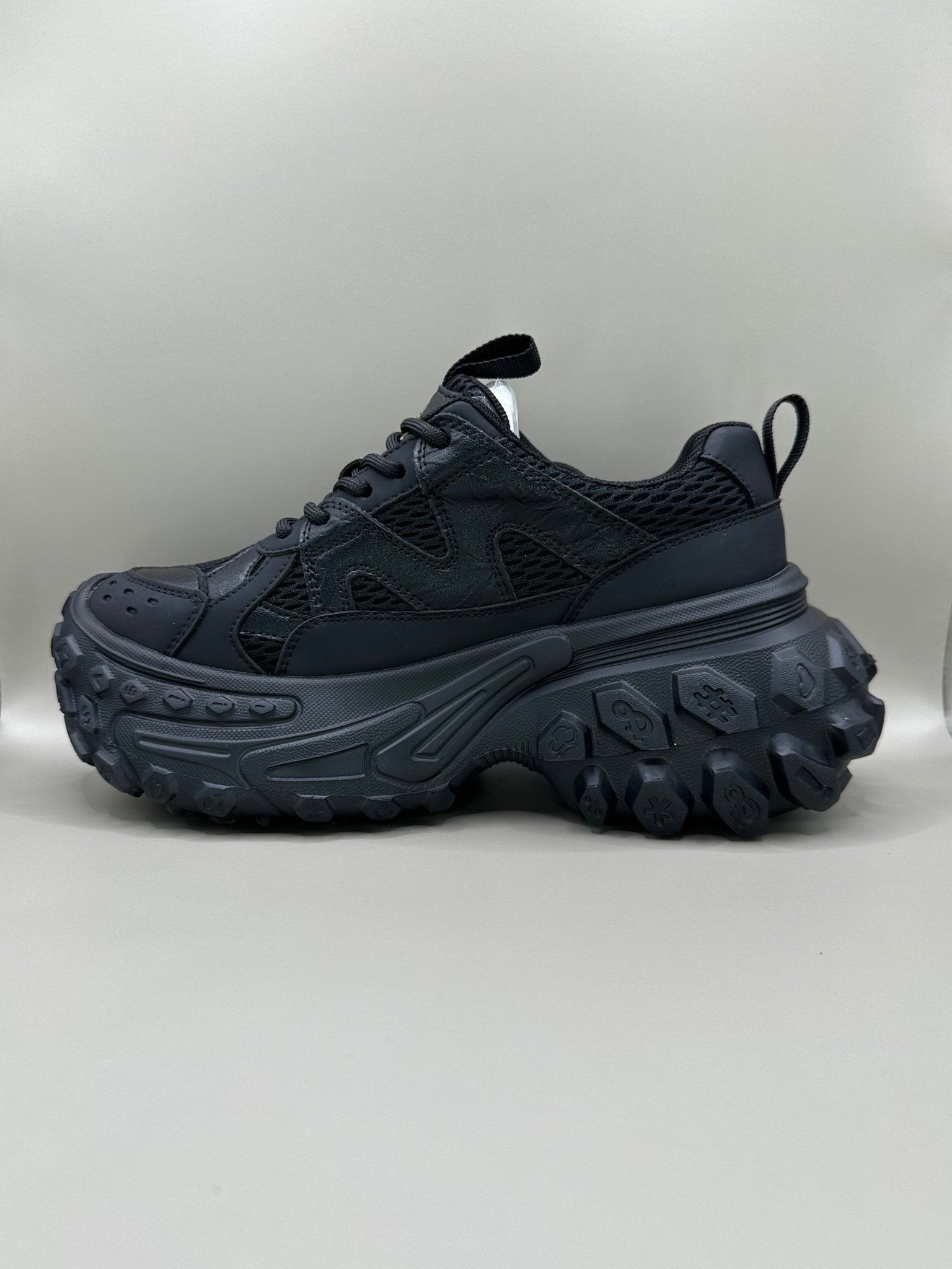 Adidași damă Berliner 720 - 2 - Lori Shoes