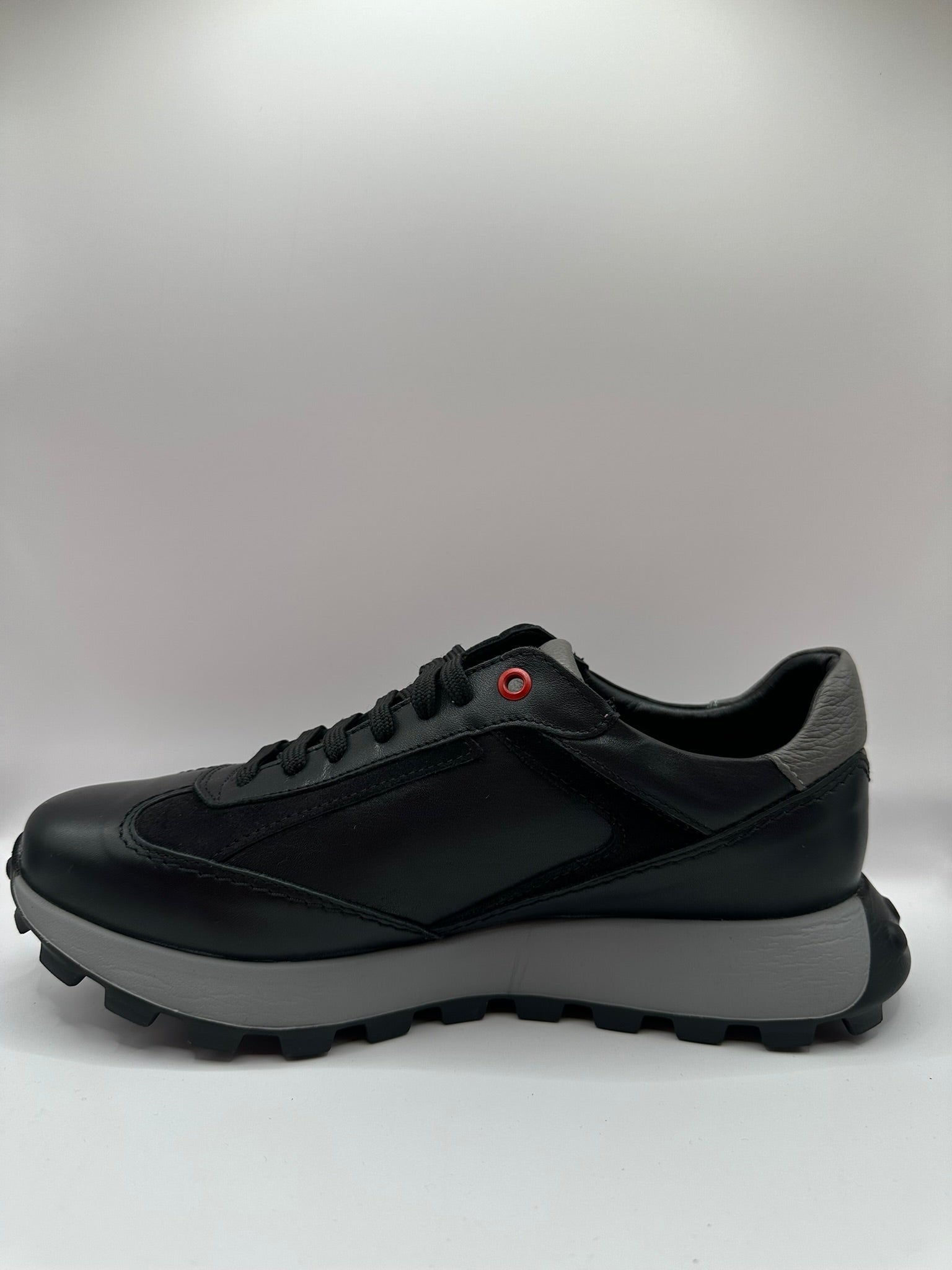Adidasi Gitanos - Lori Shoes