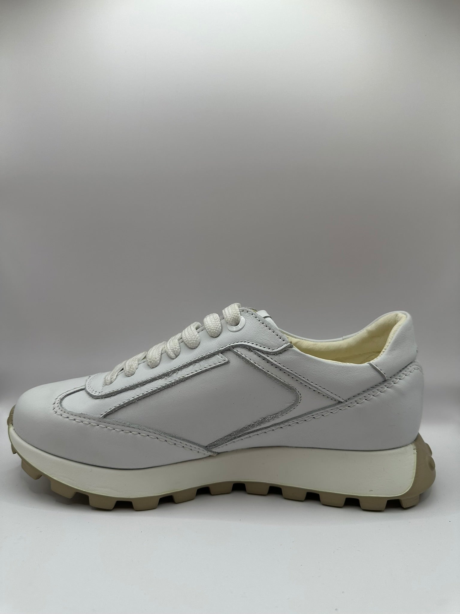 Adidasi Gitanos - Lori Shoes