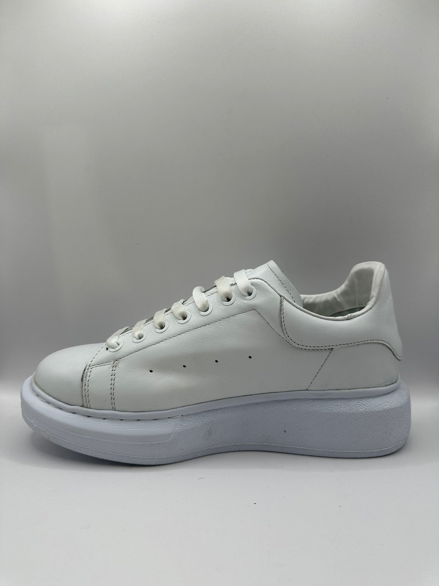 Adidasi Nevalis 442 - Lori Shoes