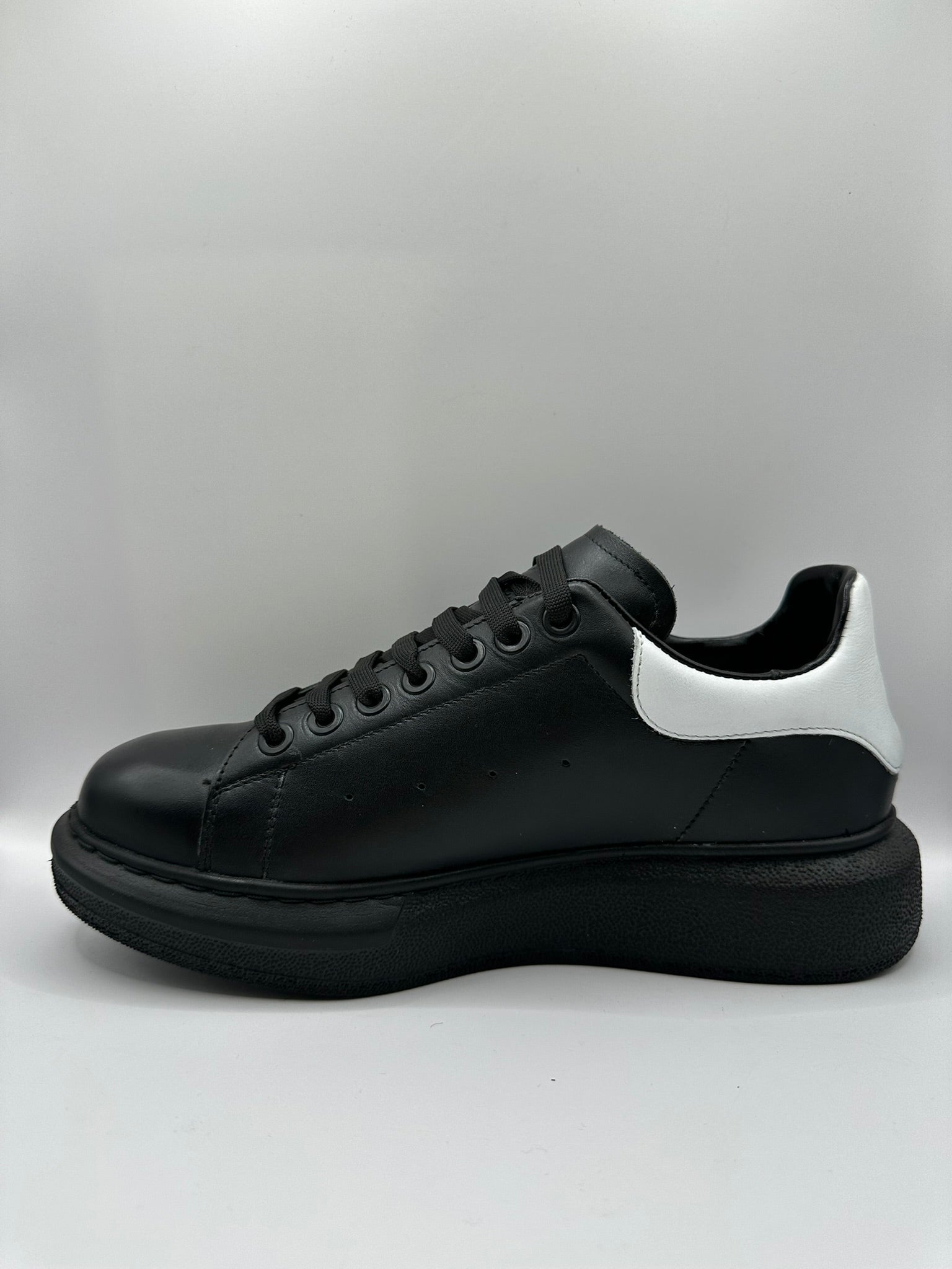 Adidasi Nevalis 442 - Lori Shoes