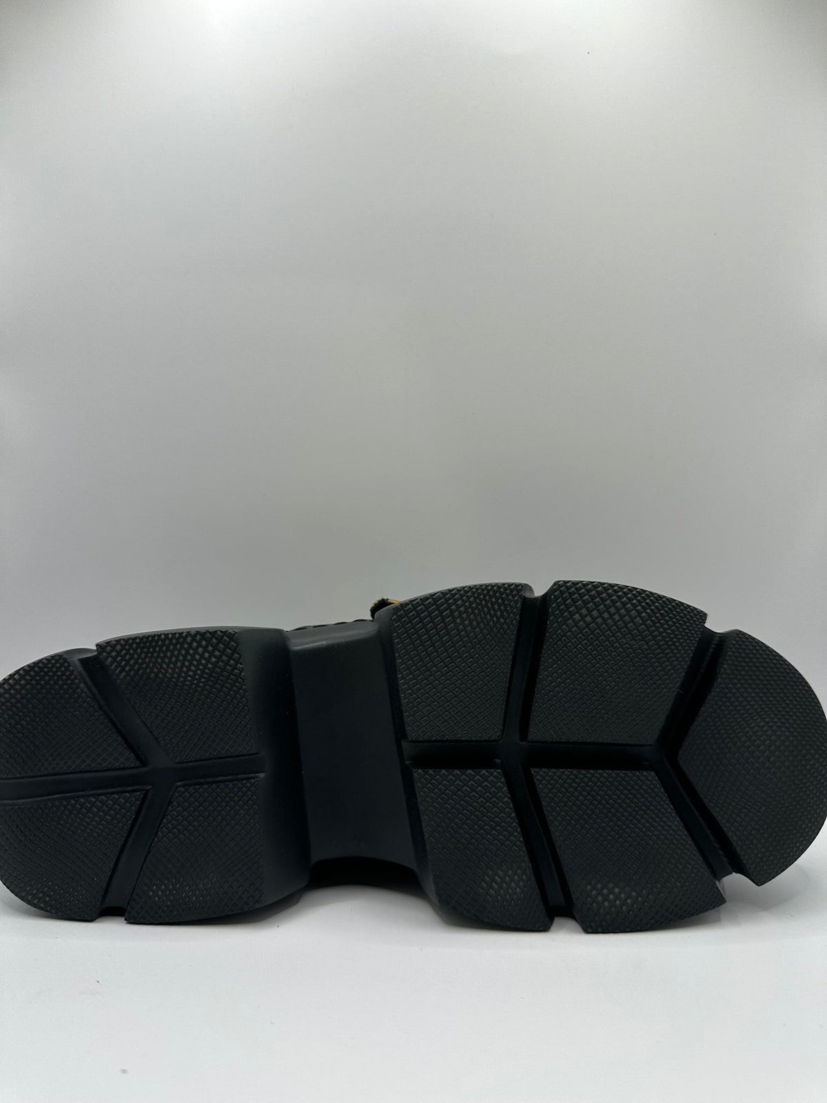 Pantofi Dogati - Lori Shoes