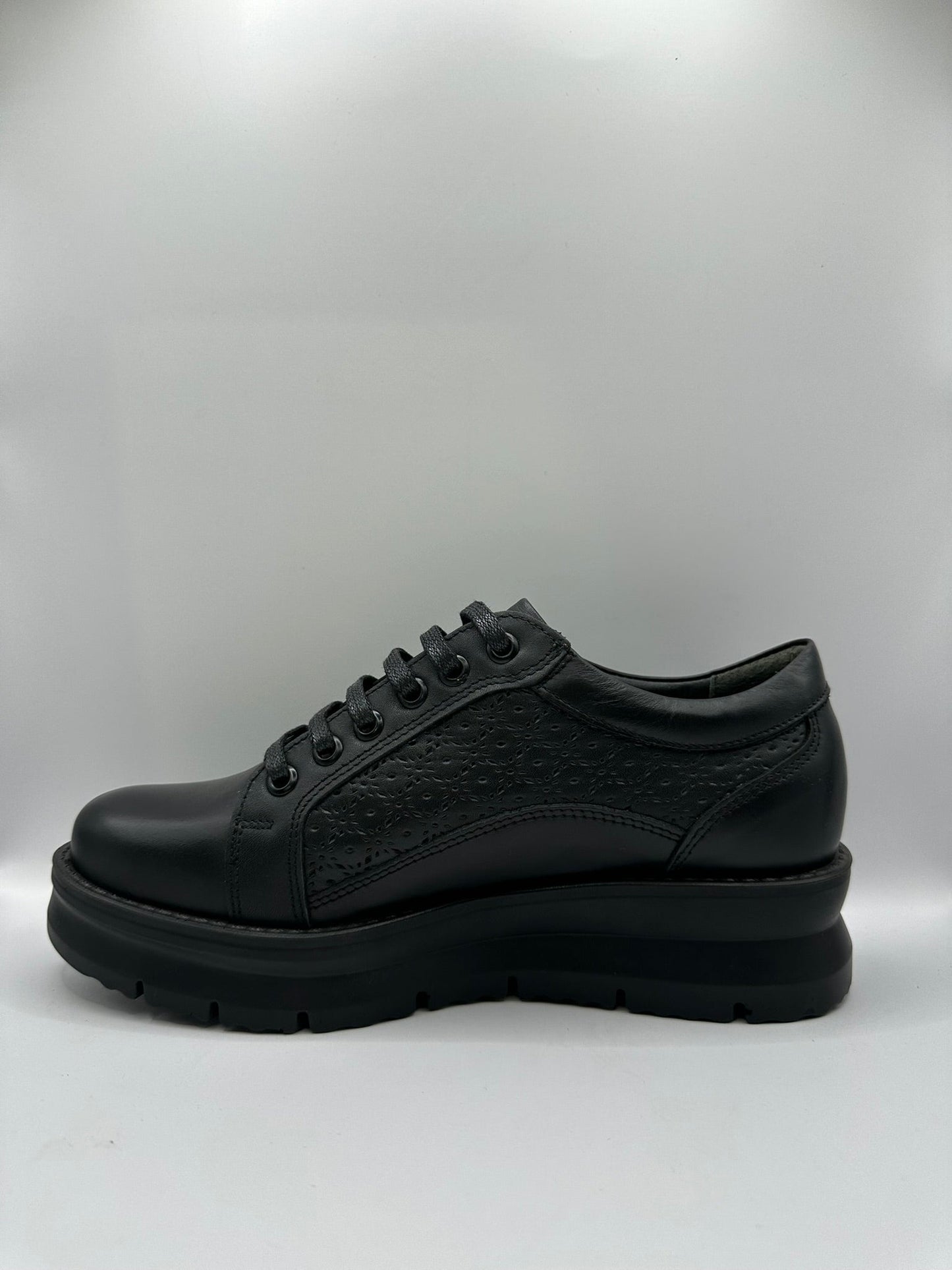 Pantofi Nicolis 1220 - Lori Shoes