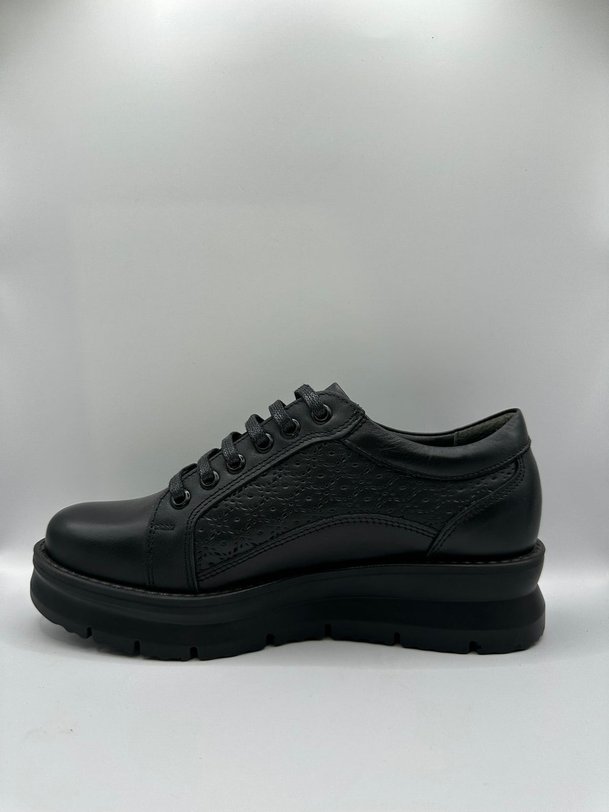Pantofi Nicolis 1220 - Lori Shoes