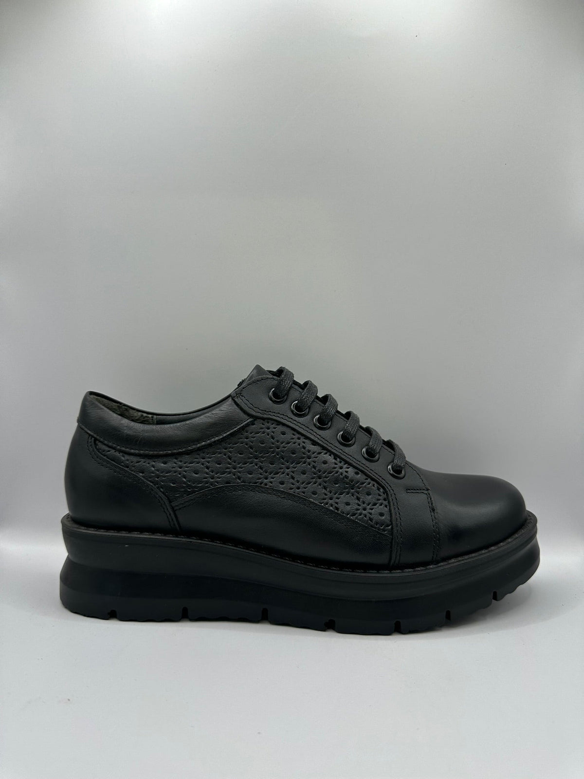 Pantofi Nicolis 1220 - Lori Shoes