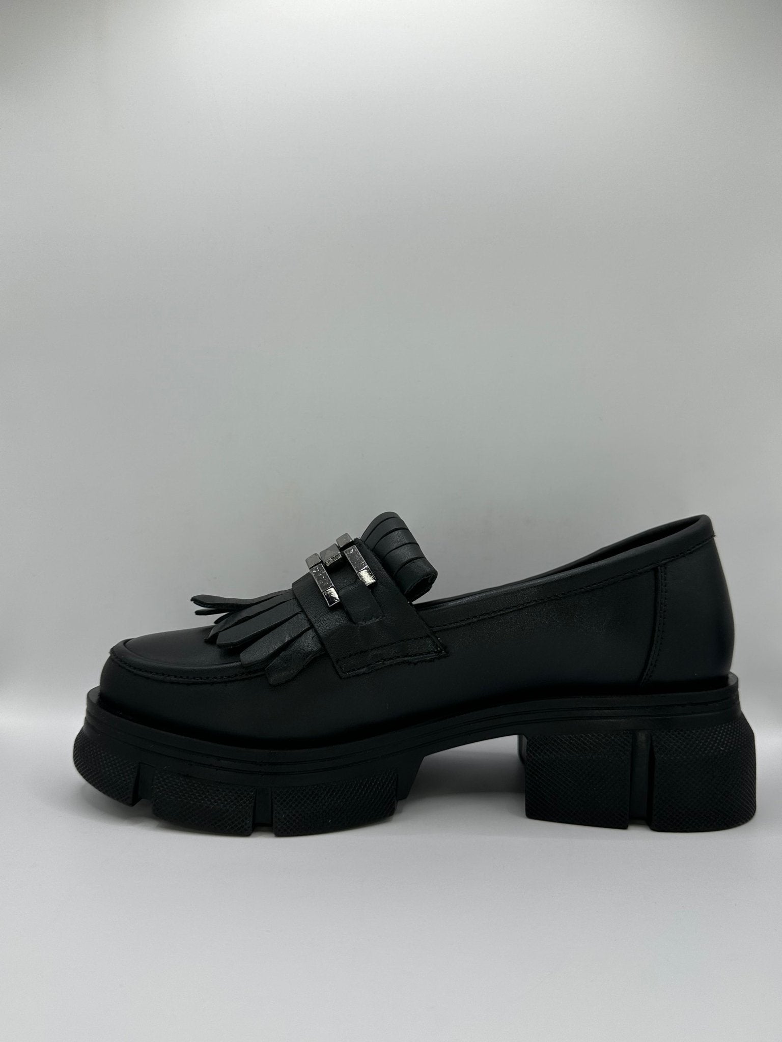 Pantofi Nicolis 1263 - Lori Shoes