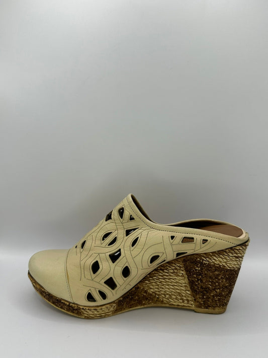 Saboti Casual Anna Viotti - Lori Shoes