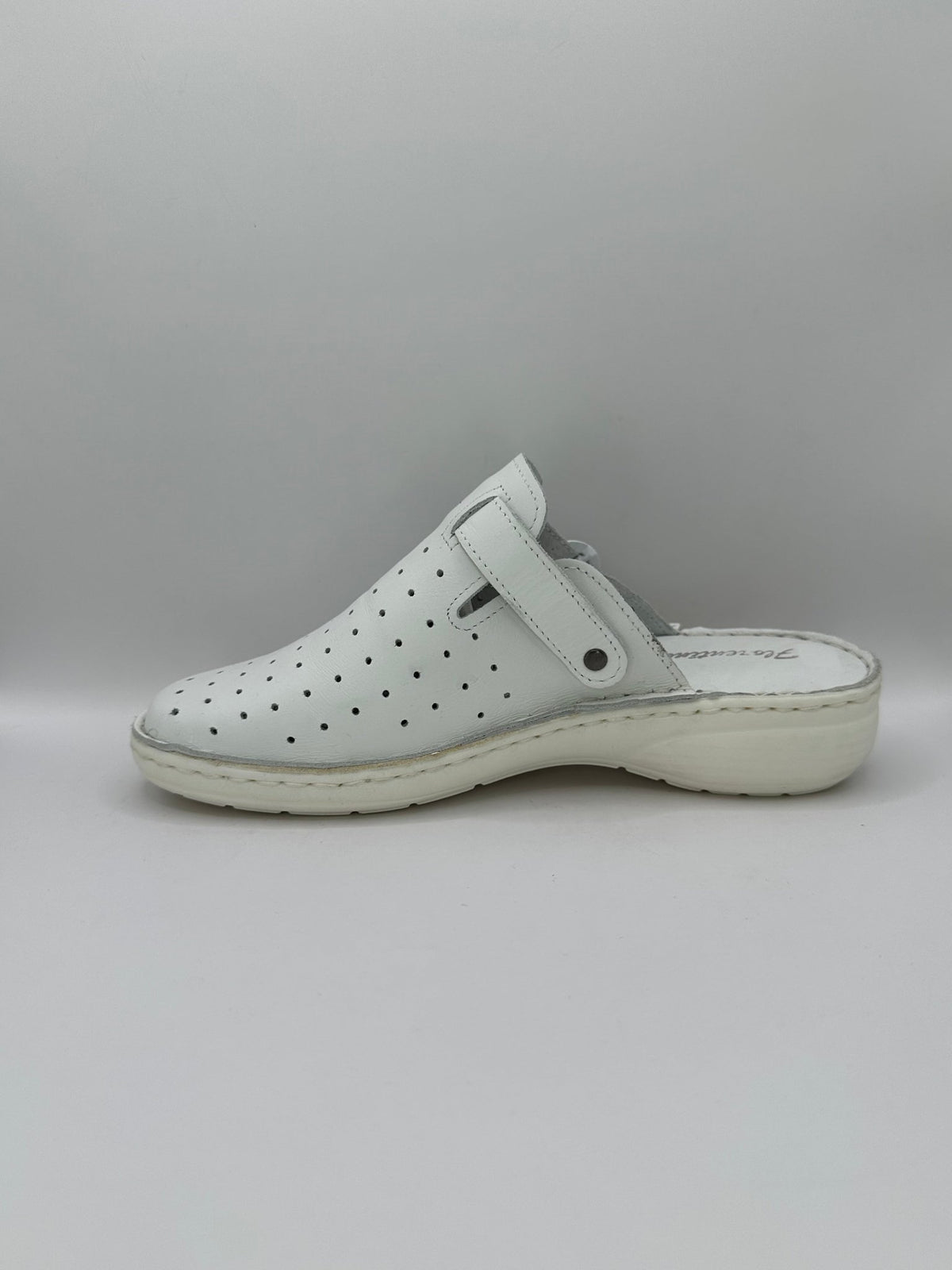 Saboti Medicinali - Lori Shoes